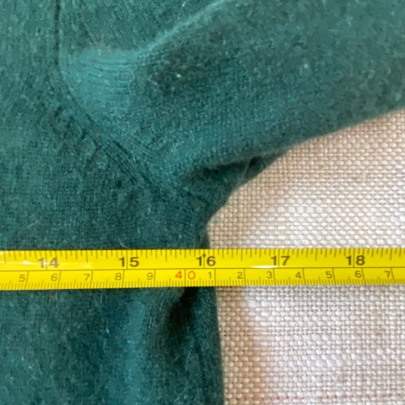 Lord & Taylor Dark Green Button Cashmere Long Sleeve Crew Neck Sweater- Sz-S - Picture 12 of 14